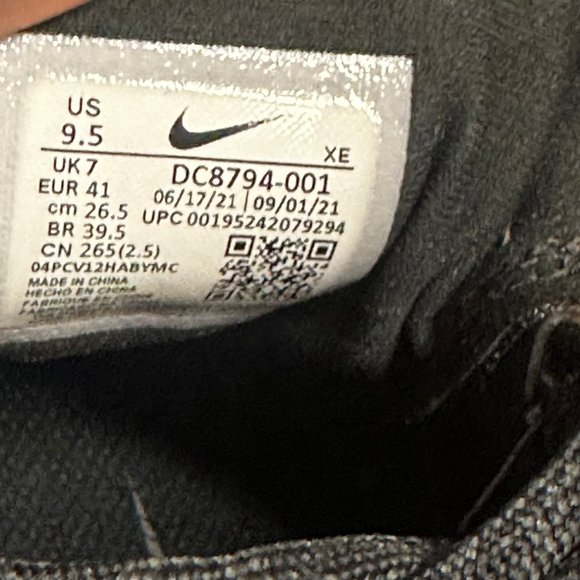 Nike Womens Triple Black Pegasus Trail 3 GTX DC8794-001 Running Shoes US 9.5